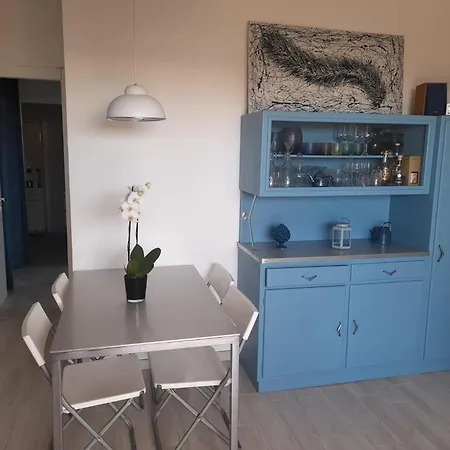 M391 - Marcelli, Trilocale Fronte Mare In Con Piscina Apartmán *